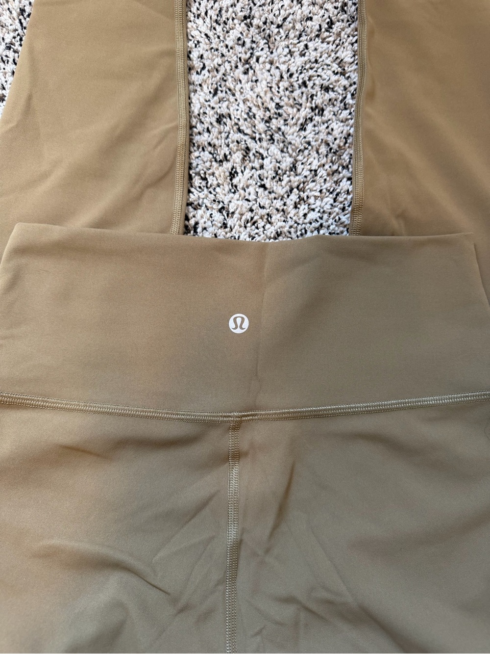 Lululemon size 6 green leggings